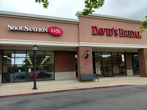 7861-8061 Eastchase Pkwy, Montgomery, AL 36117